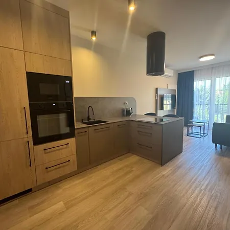 Apartment Vip Podpromie